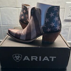 Ariat ladies cowboy boots.